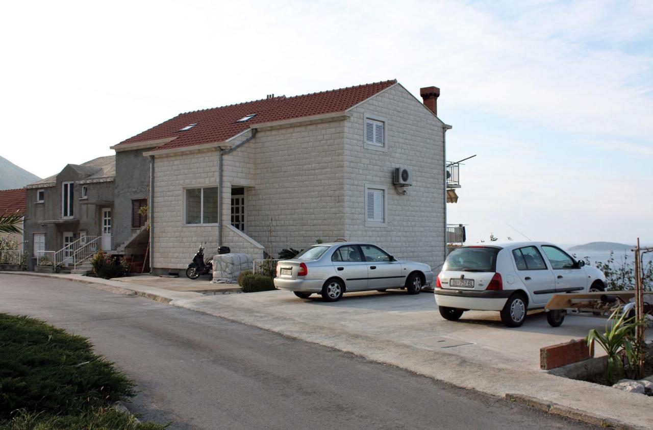 Apartments With A Parking Space Plat, Dubrovnik - 4776 Mlini Exterior photo